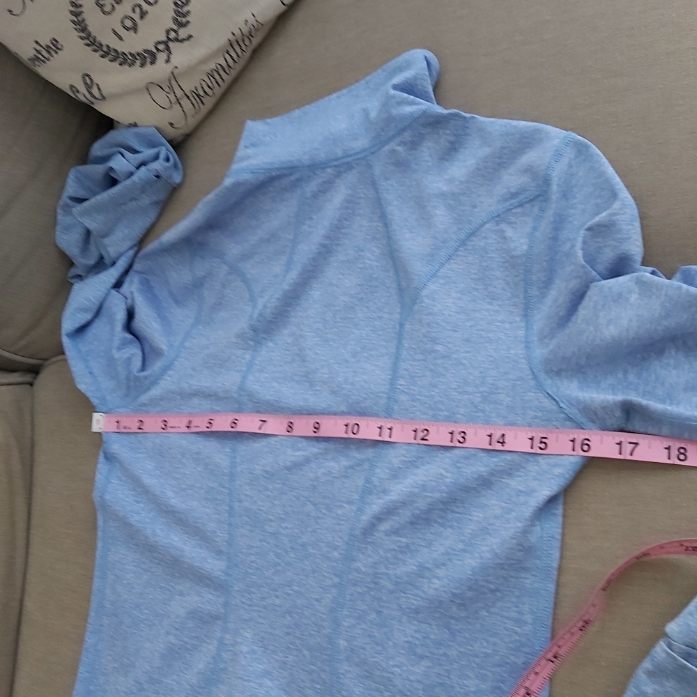 One Tooth light blue zip up sweatshirt after workout running - Picture 10 of 13